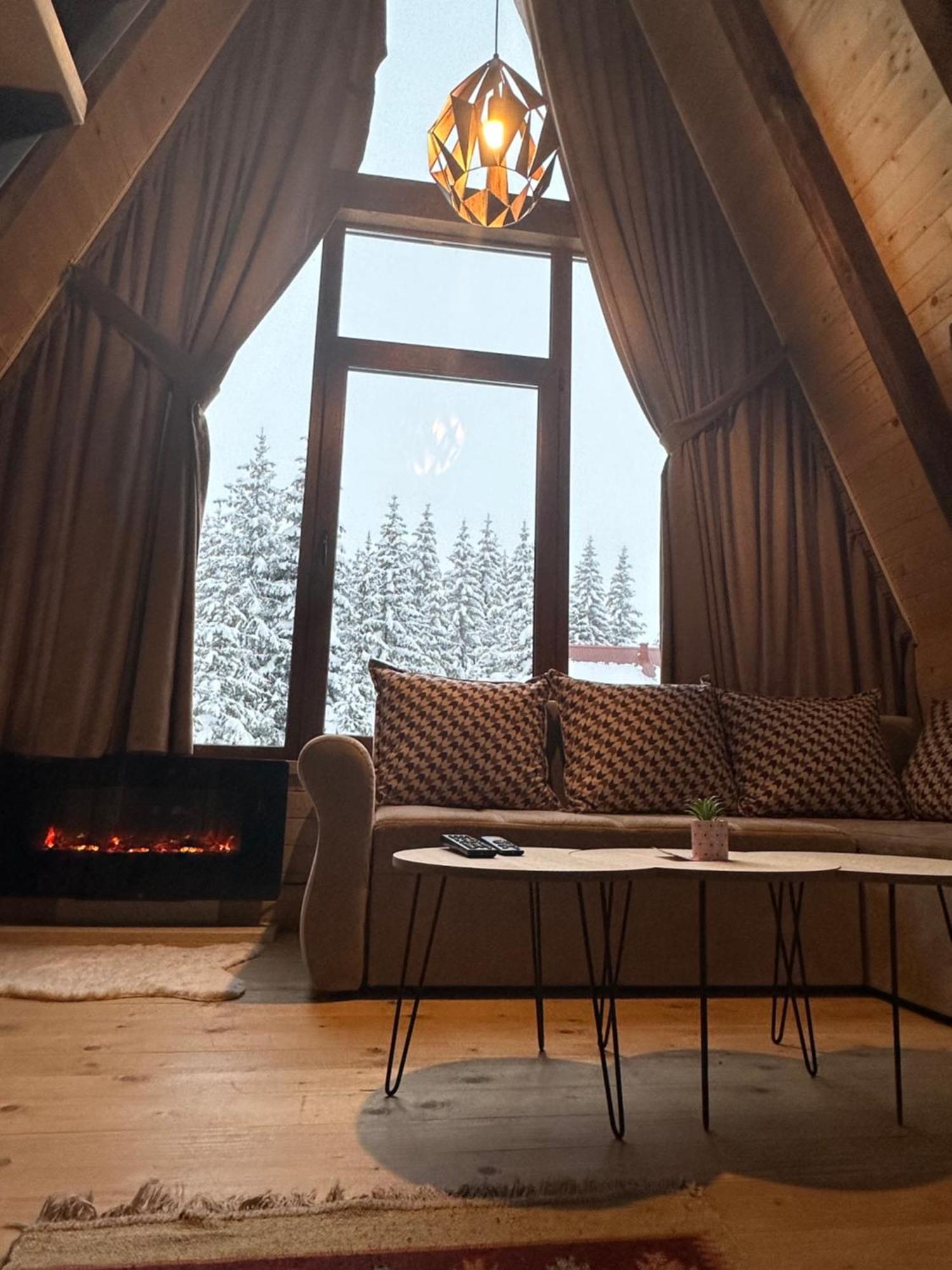 Holiday home Mountain Emilija *